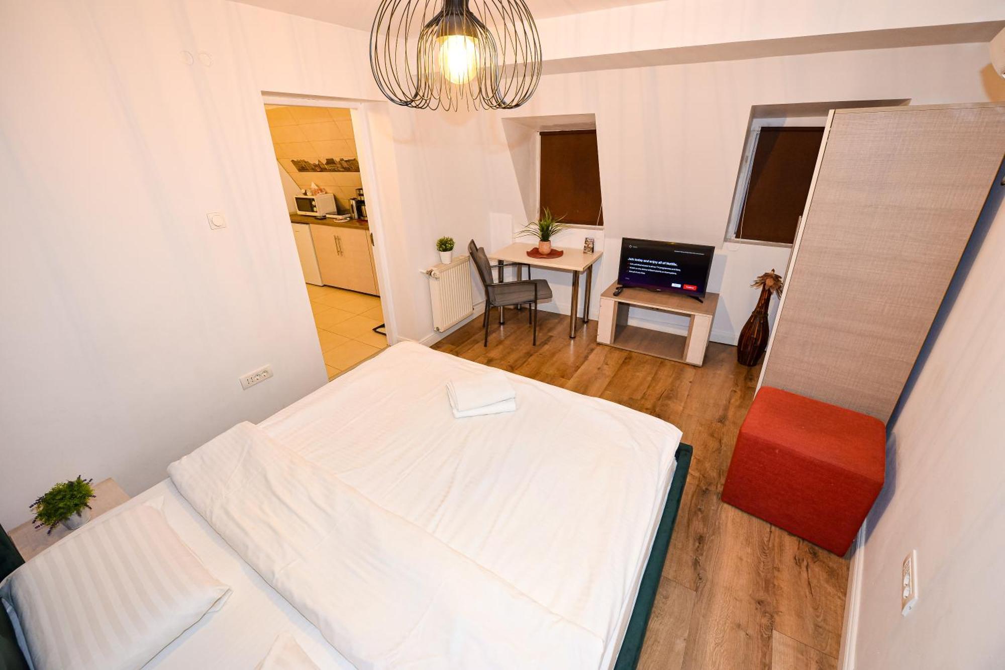 בוקרשט The Lincoln Suites - Central Shabbat Friendly Apartments מראה חיצוני תמונה