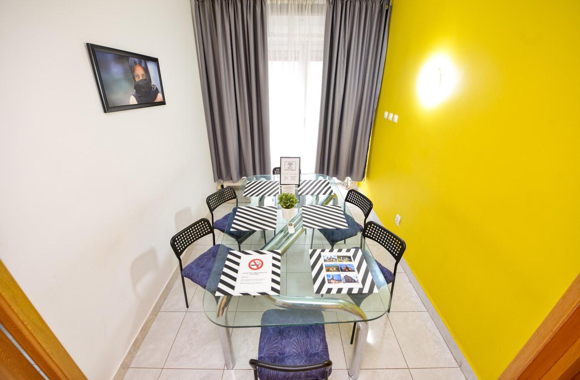 בוקרשט The Lincoln Suites - Central Shabbat Friendly Apartments מראה חיצוני תמונה