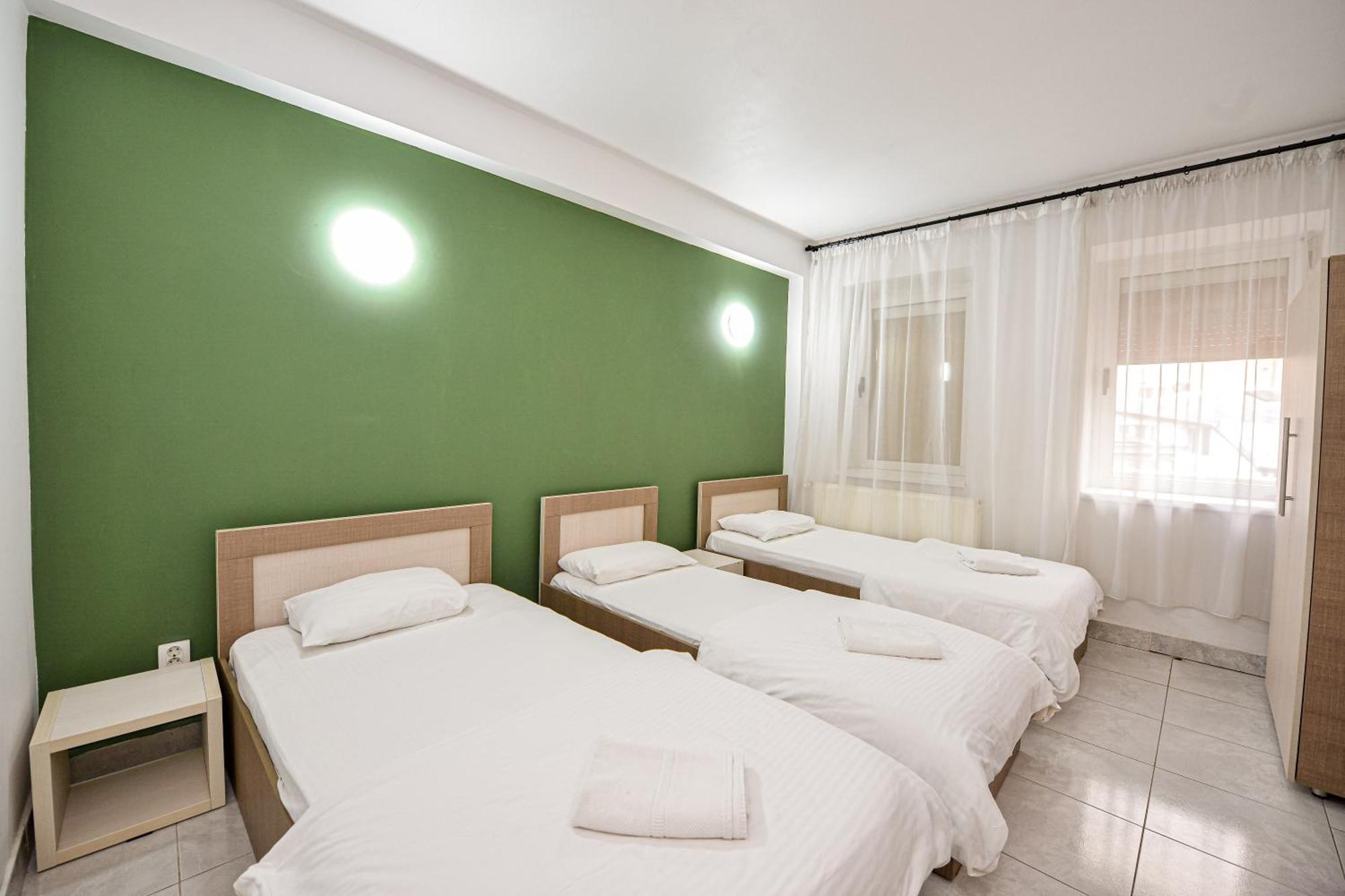 בוקרשט The Lincoln Suites - Central Shabbat Friendly Apartments מראה חיצוני תמונה