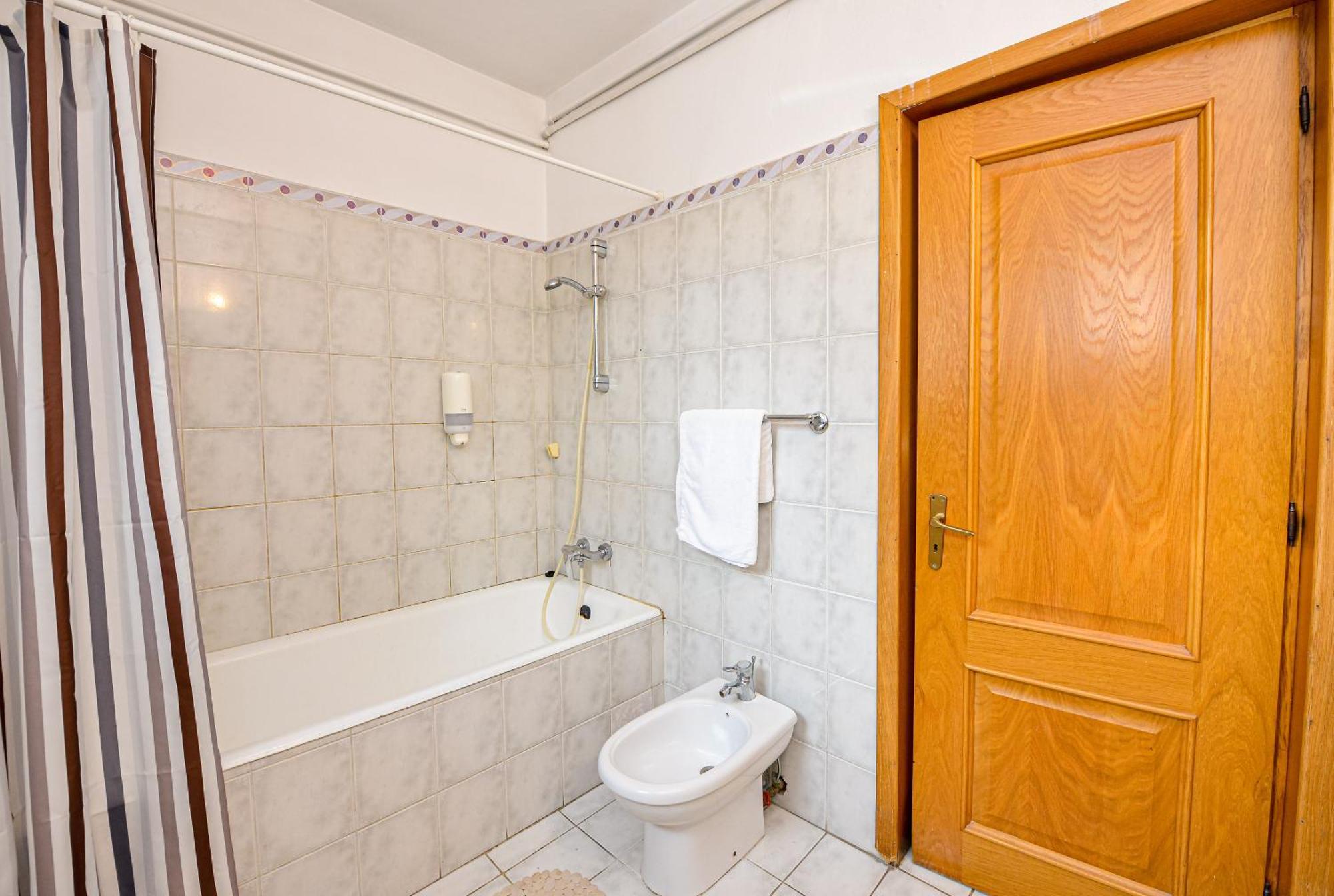 בוקרשט The Lincoln Suites - Central Shabbat Friendly Apartments מראה חיצוני תמונה