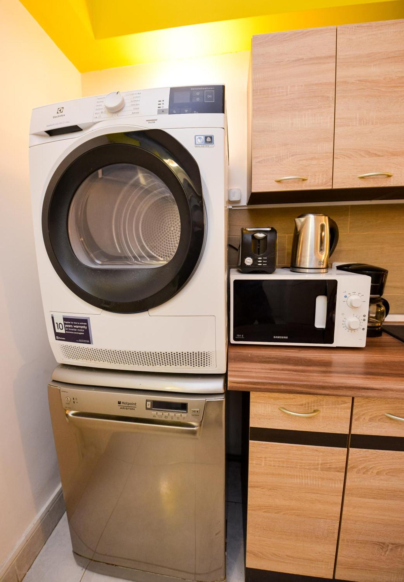 בוקרשט The Lincoln Suites - Central Shabbat Friendly Apartments מראה חיצוני תמונה